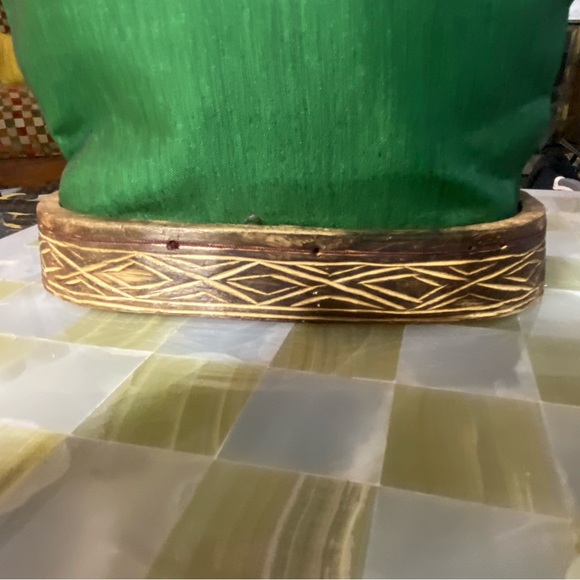 Unique vintage handmade wooden handle green hand purse with carved wooden base. - Picture 7 of 7
